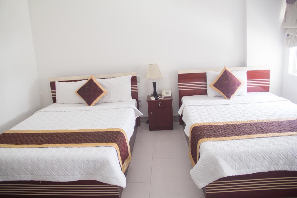 Vivyanne Hotel Da Nang Exterior photo